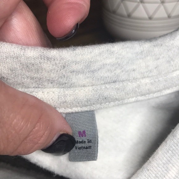 Athleta Grey Wool Blend Sweatshirt Size Medium - Picture 4 of 8